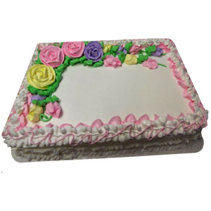 3.3 pounds vanilla square shape cake