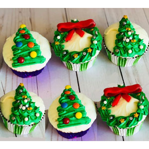(06) Exclusive Christmas designed cupcake