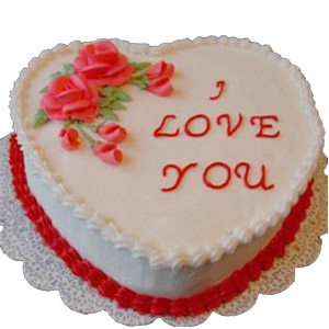 3.3 pounds Vanilla Heart Cake