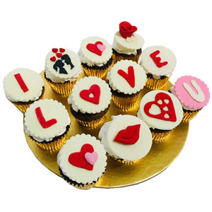 Love and romance cupcake