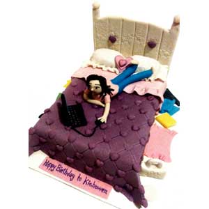 (19) 2 Pound Fondant  Bed Cake