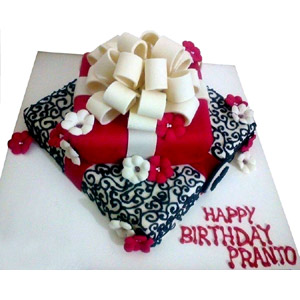 (70) 2 Pounds Square Shape Ribbon Fondant Cake
