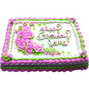 4.4 pounds vanilla square shape cake