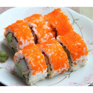Spicy Tuna Salad Tobikko Maki