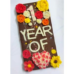 (07) 1 Year of Love Chocolate Bar