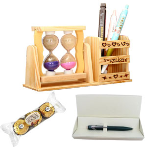 Pen Holder W/ Roller Pen & chocolate