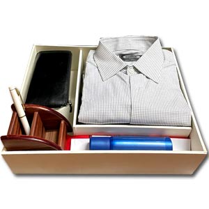 (22) Trending gift box for Men