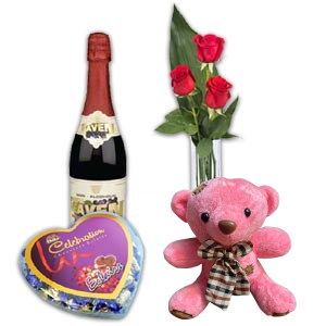 (81) Red Roses W/ bear, Chocolate & Sparkling Juice