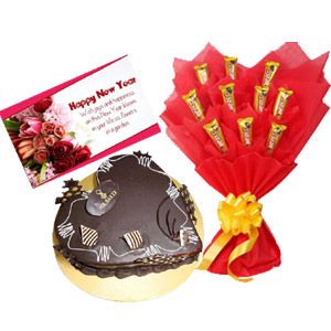 (37) Heart shape cake with chocolate bouquet and card