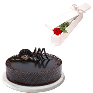 (51) Cake W/ 1 piece Rose