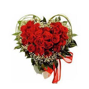 (05) Heart Shaped Roses W/ 50 Roses