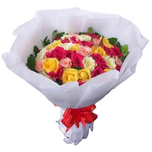 50pcs Mixed Roses in a bouquet
