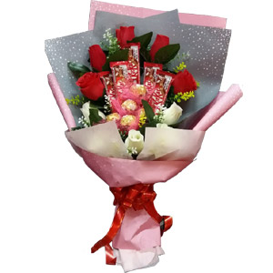 (17) Amour flower bouquet