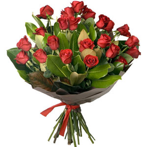 24 pieces red roses in a bouquet