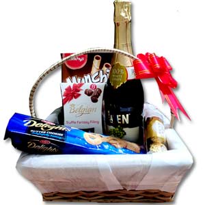 Gourmet Gift Basket