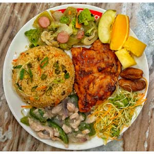 (11) Pizza burg iftar platter