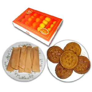 Well Food Laddu W/ Pati shapta pitha & Jilapi Pitha