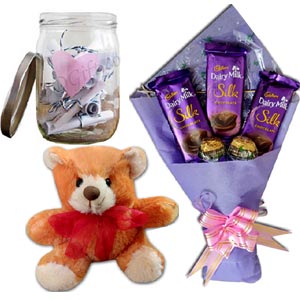 (03) Gift Hamper