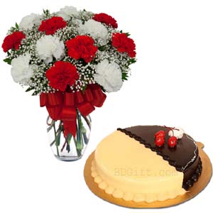 Cake W/ Carnation